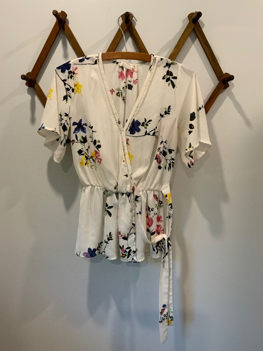 Women's Small Sheer Floral Blouse